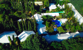 Deep Forest Garden Hotel