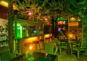 Deep Forest Garden Hotel