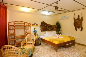 Deep Forest Garden Hotel