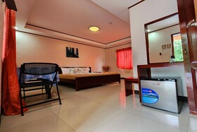 Dinahs Tourist Inn Puerto Princesa
