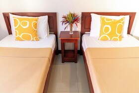 Dinahs Tourist Inn Puerto Princesa