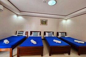 Dinahs Tourist Inn Puerto Princesa