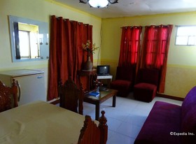 D'Lucky Garden Inn & Suites