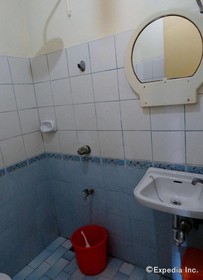 D'Lucky Garden Inn & Suites