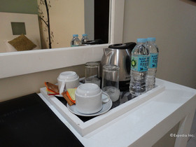 Empire Suites Hotel