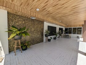 Manuela's Suites