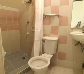 OYO 880 Flores De Musa Inn