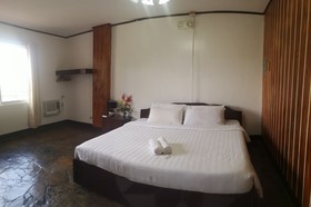 OYO 880 Flores De Musa Inn