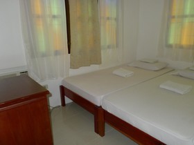 Puerto Bayview Inn - Hostel