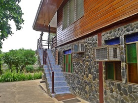 Puerto Bayview Inn - Hostel