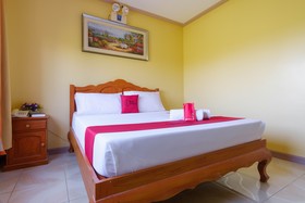 Rodolfo Royale Hotel by RedDoorz