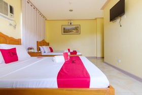Rodolfo Royale Hotel by RedDoorz