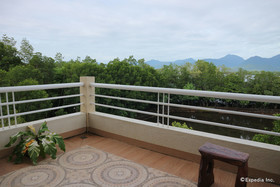 Villa de Sierra Vista