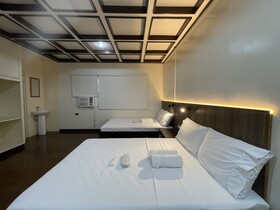 1888 Staycation Inn By Cocotel