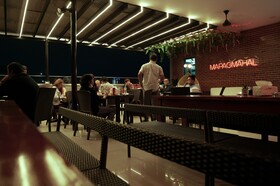 Capital O 887 M28 Hotel And Apartments