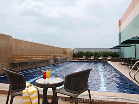 Eastwood Richmonde