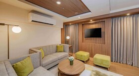 Eastwood Richmonde