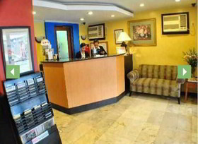 OYO 406 Royal Parc Inn & Suites