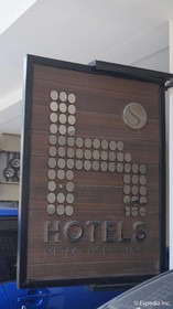 H Hotels Metro North Uno