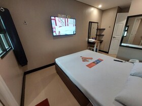 Hotel Sogo Timog 2