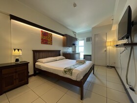 H Plus Hotel Powered By Cocotel