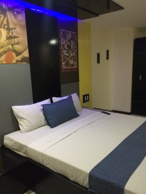 Icon Hotel Timog