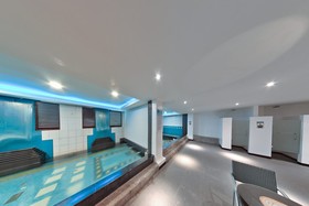 Icon Hotel Timog
