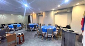 Microtel by Wyndham Acropolis