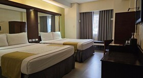 Microtel by Wyndham Acropolis