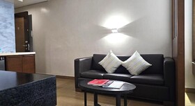Microtel by Wyndham Acropolis