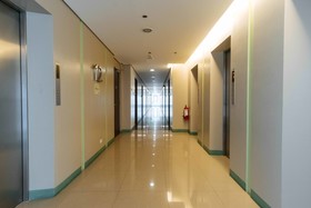 Reddoorz Premium Near MRT North Avenue Station