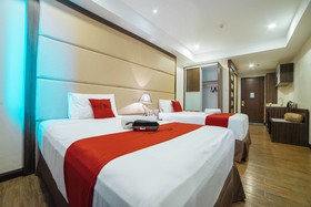 RedDoorz Premium @ West Avenue Quezon City