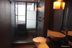 Soleste Suites