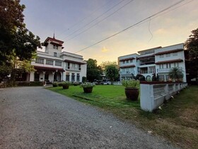 The Henry Suites MiraNila Quezon City
