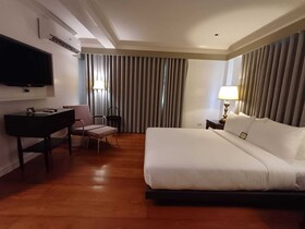 The Henry Suites MiraNila Quezon City
