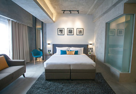Upper Story Serviced Apartments