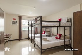 ZEN Rooms Basic 10th Ave Cubao