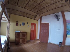 Carabao Backpackers & Guest House