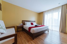 Hotel Alunsina by RedDoorz