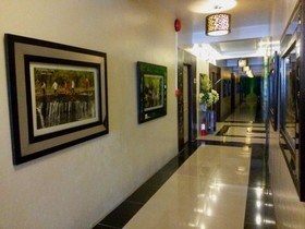 Urban Manor Hotel