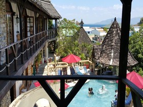 Tropicana Castle Hotel & Dive Resort