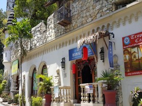 Tropicana Castle Hotel & Dive Resort