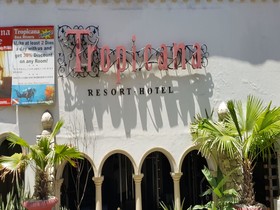 Tropicana Castle Hotel & Dive Resort