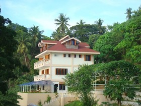Hof Gorei Beach Resort