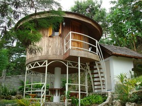 Hof Gorei Beach Resort