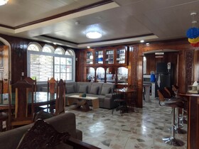 Topaz Bed and Breakfast Hotel