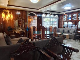 Topaz Bed and Breakfast Hotel