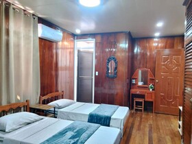 Topaz Bed and Breakfast Hotel