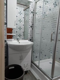 Topaz Bed and Breakfast Hotel