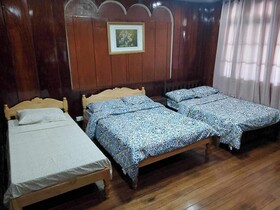 Topaz Bed and Breakfast Hotel